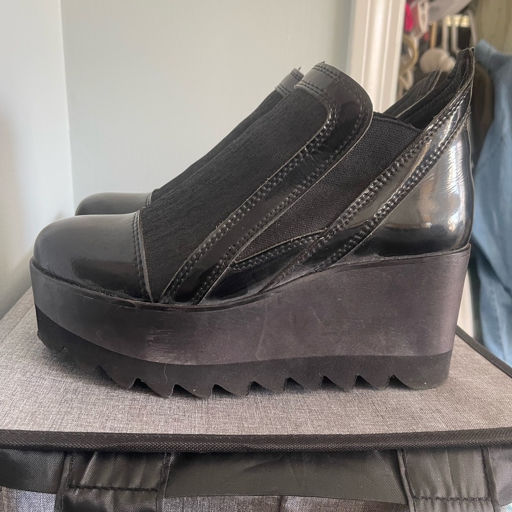 Dark Tower Asfalt Ankle Boots